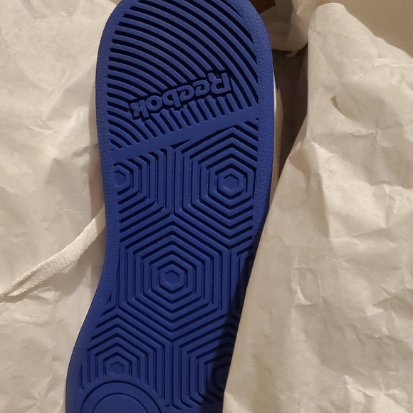 Mens Reebok - Picture 3 of 3